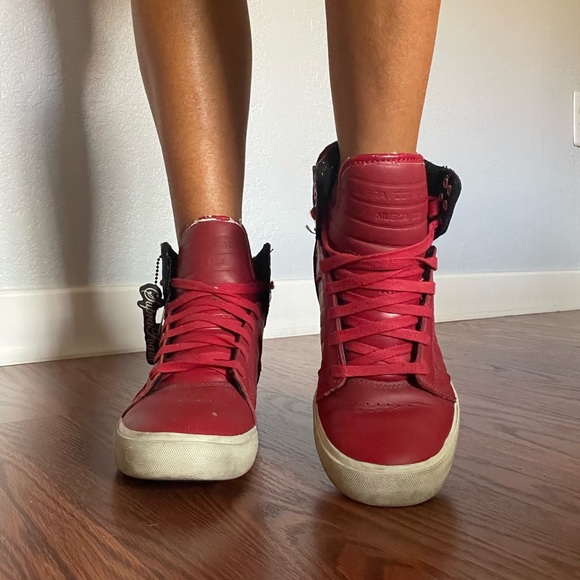 Red SUPRAS Men’s 5 / Women’s 7 - Picture 5 of 5